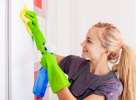 Islington commercial property cleaning for shops, offices, and shared spaces
